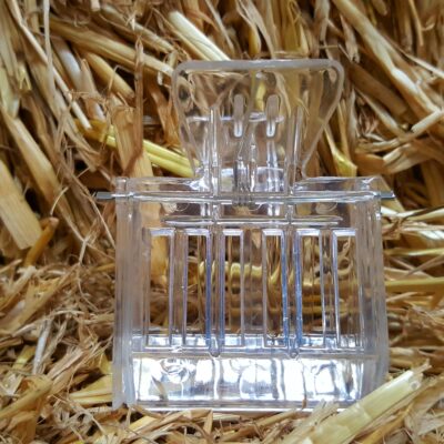 Plastic Queen Clip Catcher